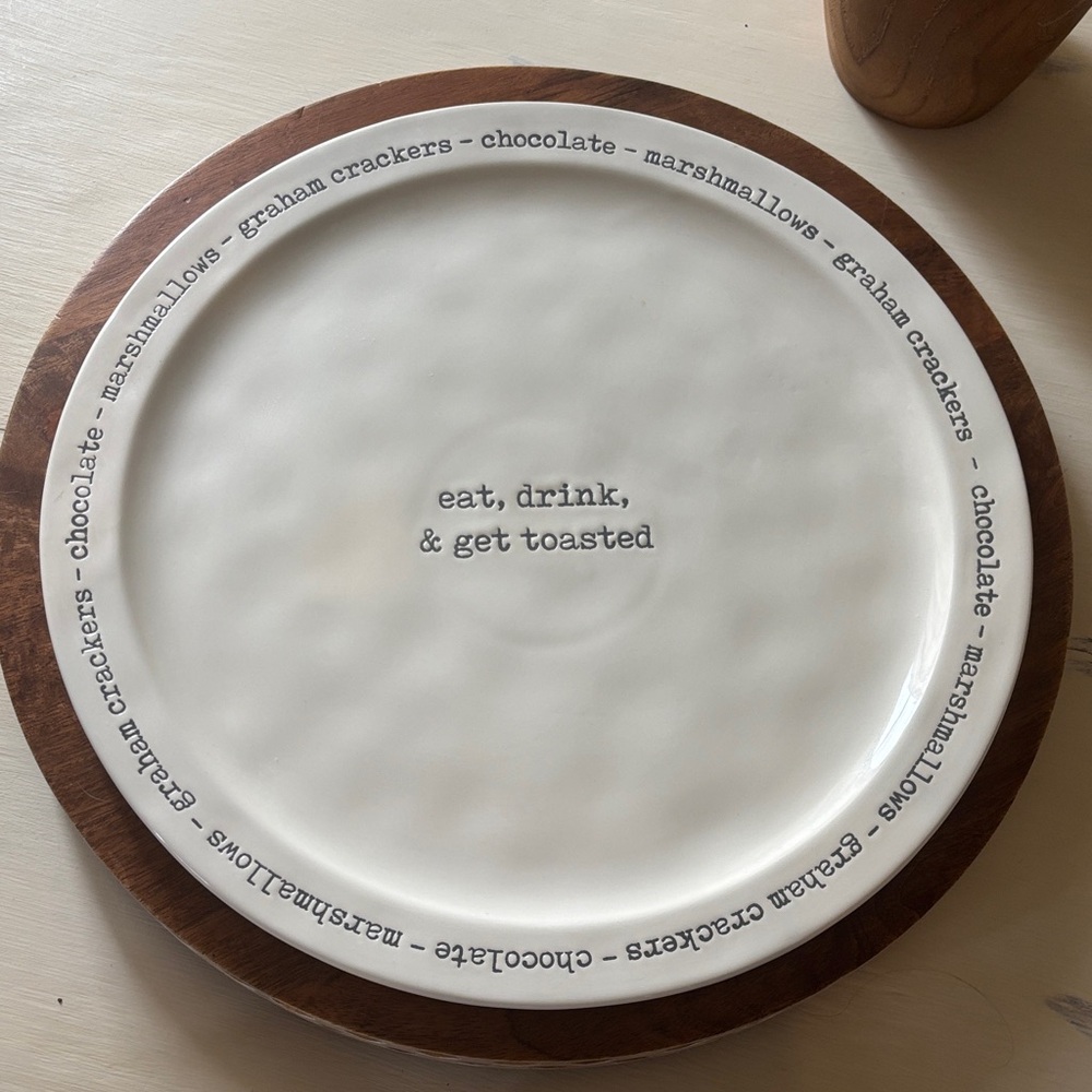 eat, drink & get toasted Serving Plate
